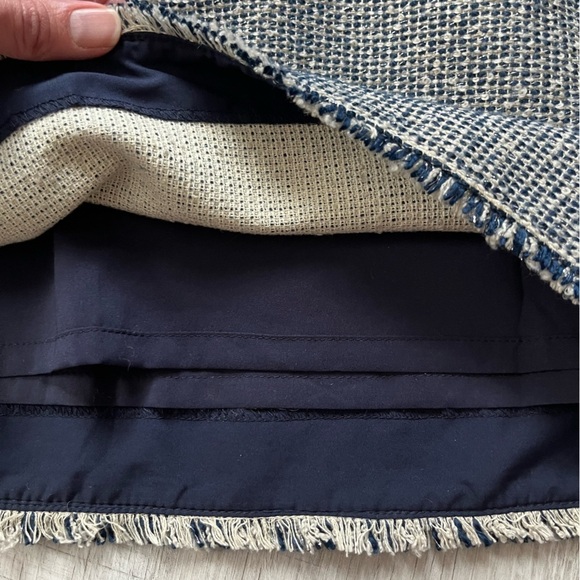 Banana Republic frayed hem skirt size 6 - Picture 12 of 13